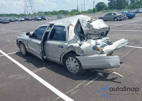 2008 Ford Crown Victoria Police/Police Interceptor z USA, uszkodzony, nr VIN 2FAHP71V88X161751